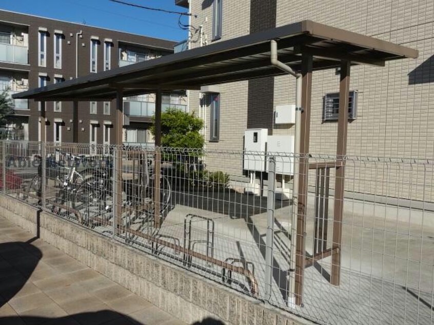  La Crece(ラクレーチェ) W