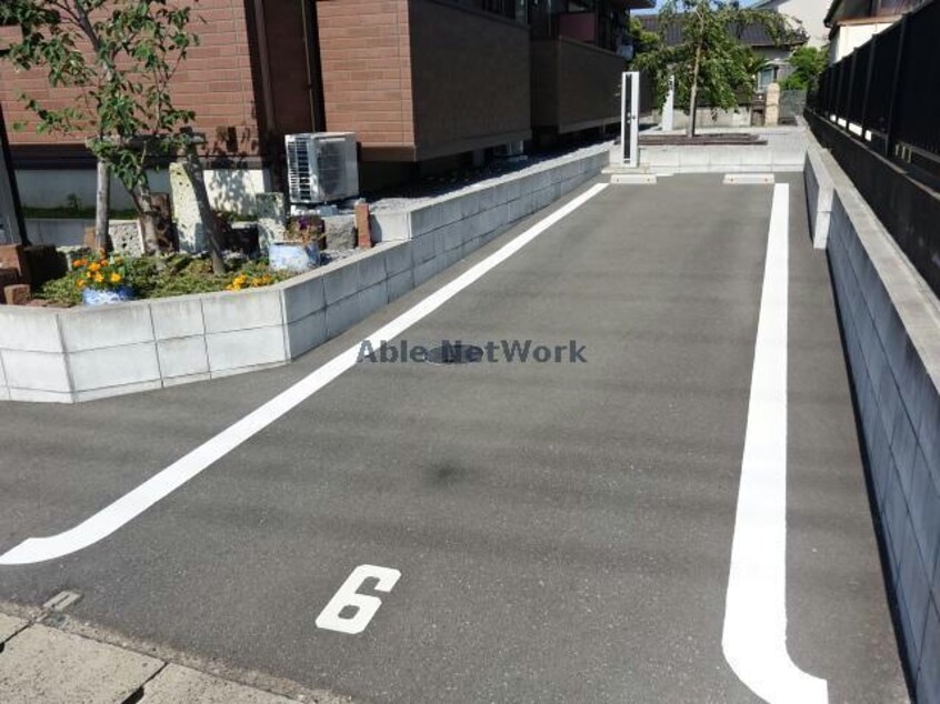  内房線/五井駅 徒歩23分 1階 築4年
