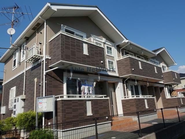  内房線/姉ケ崎駅 バス8分今津朝山公民館下車下車:停歩3分 2階 築15年
