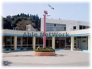 長浦保育園(幼稚園/保育園)まで299m ヌーボイナリ金沢