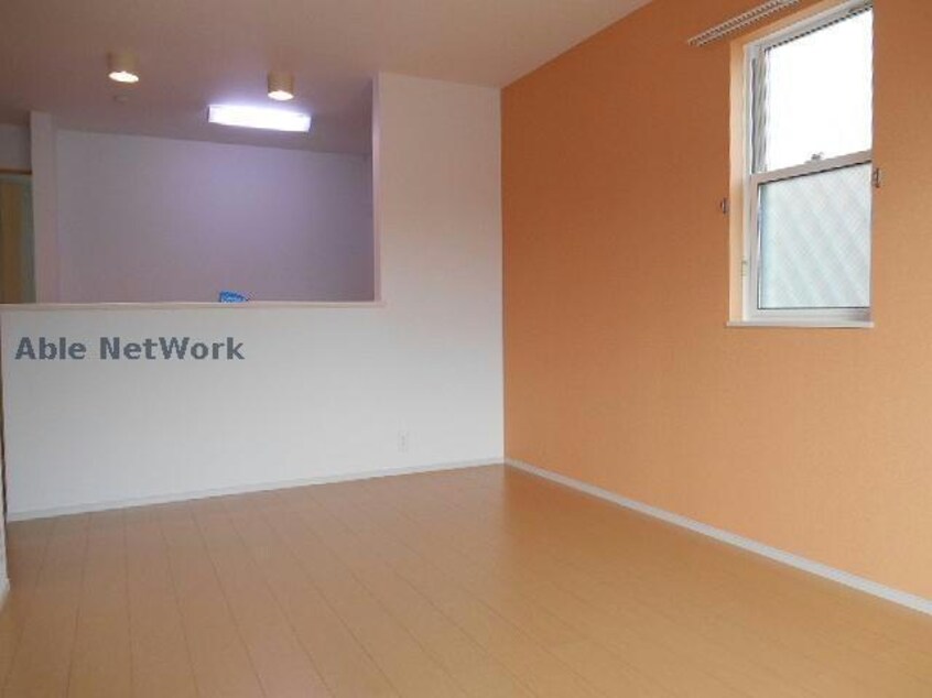  プリムローズ（根田）