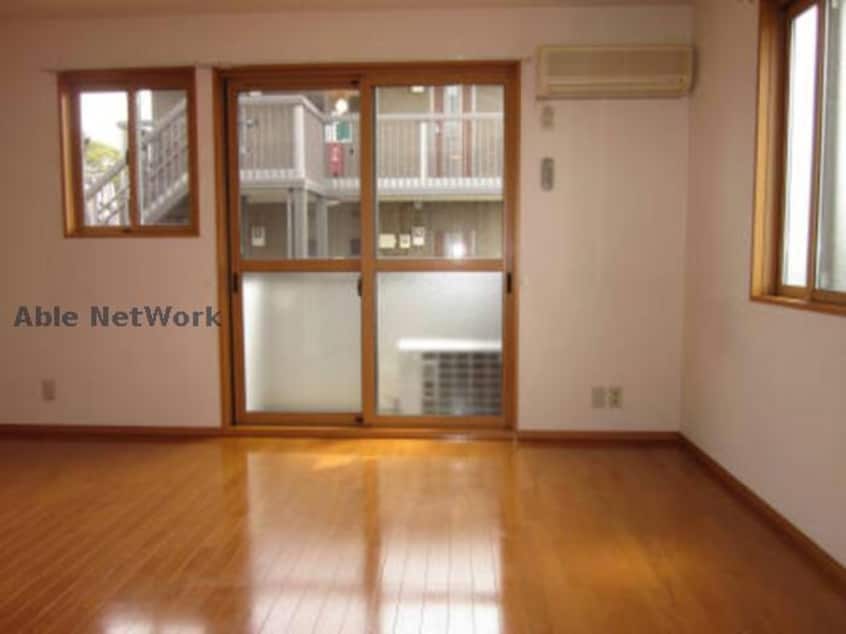  メゾンドルミエールＣ