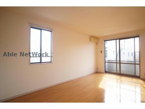  レノンパレスB（姉崎）