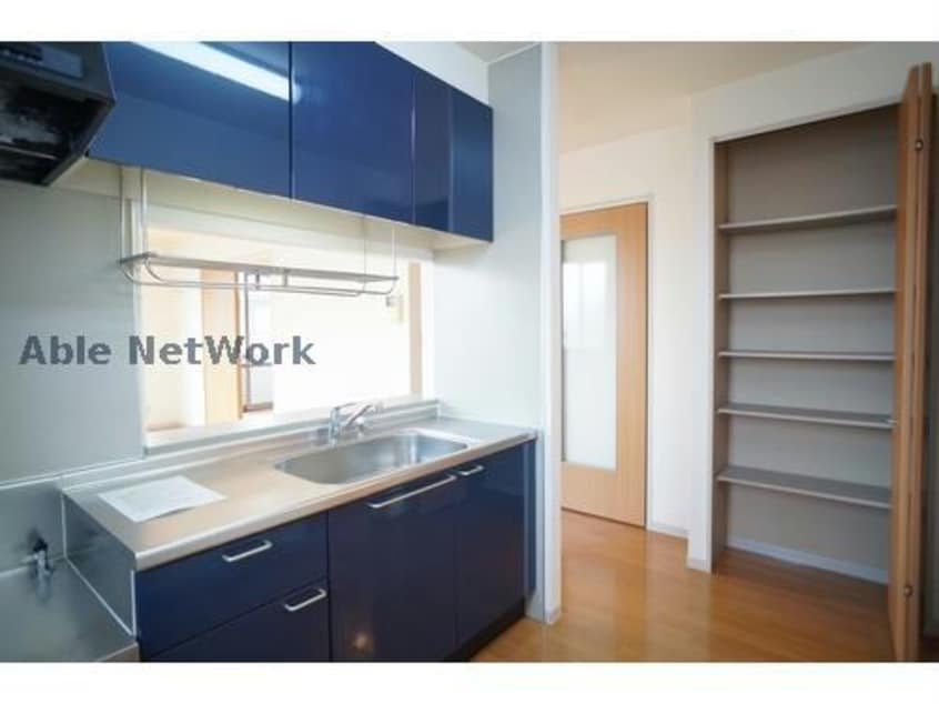  レノンパレスB（姉崎）