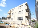 D-room西平山Ａ棟の外観