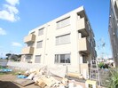 D-room西平山Ａ棟の外観