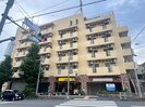 ウェーブスの外観