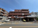 高尾ビルの外観