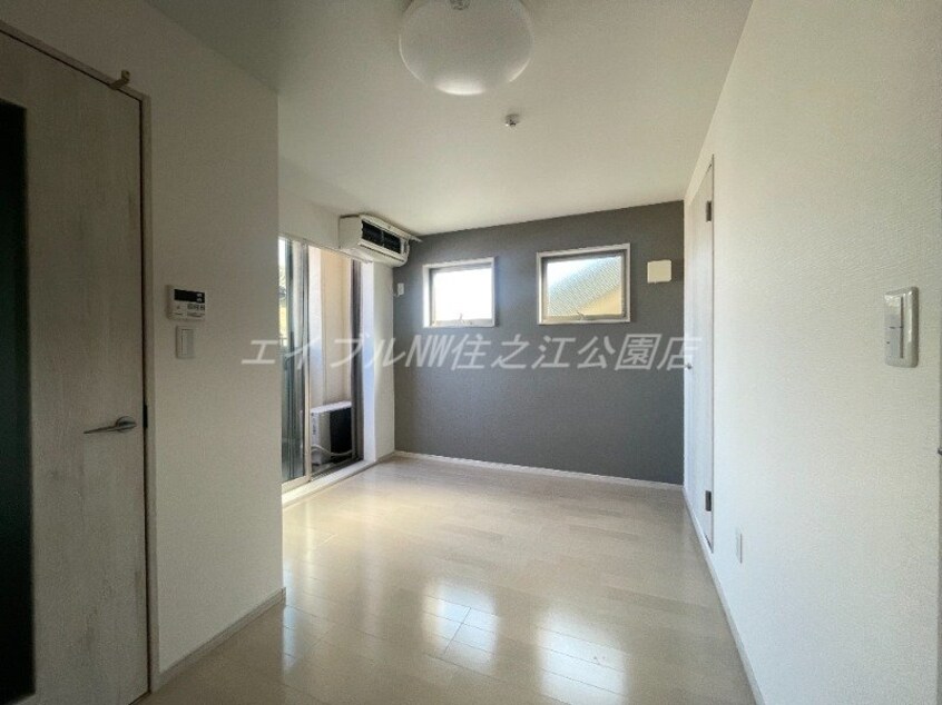  レディエント安立