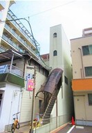 西川ビルの外観