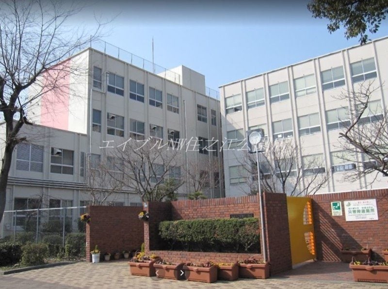 大阪市立南港光小学校(小学校)まで508m 近鉄南港ガーデンハイツ21号棟