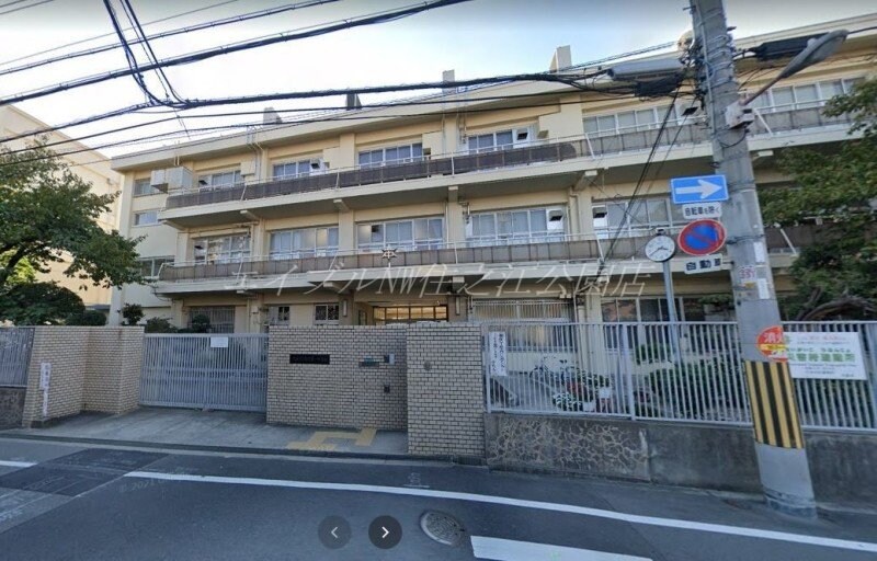 大阪市立住吉第一中学校(中学校/中等教育学校)まで1262m 服部ハイツ