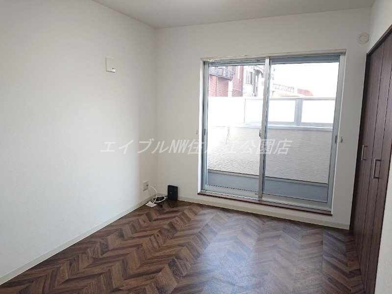  クリエオーレ安立