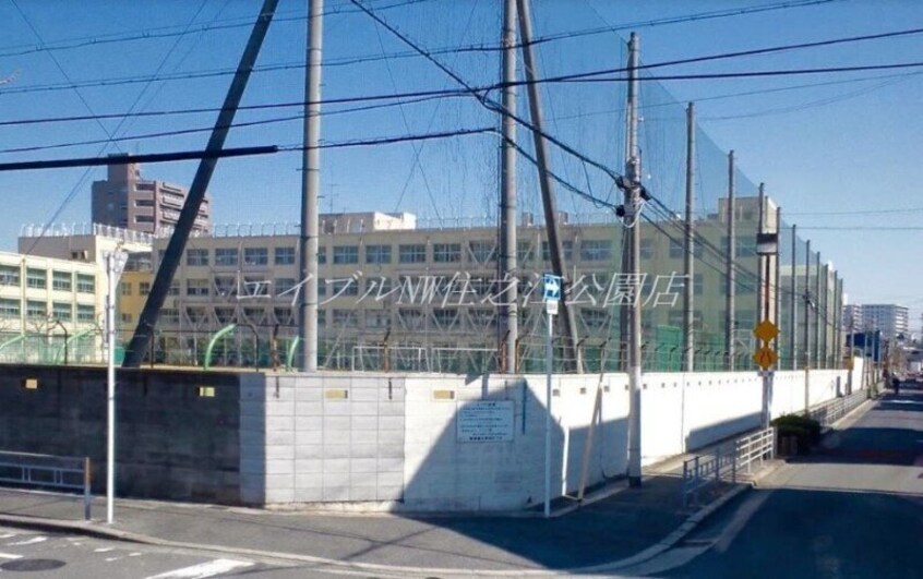 大阪市立住之江中学校(中学校/中等教育学校)まで506m シャトーみかげ