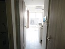 建築中写真★奇数階と偶数階で壁クロスと床の色が異なります★ SOFIA住吉大社