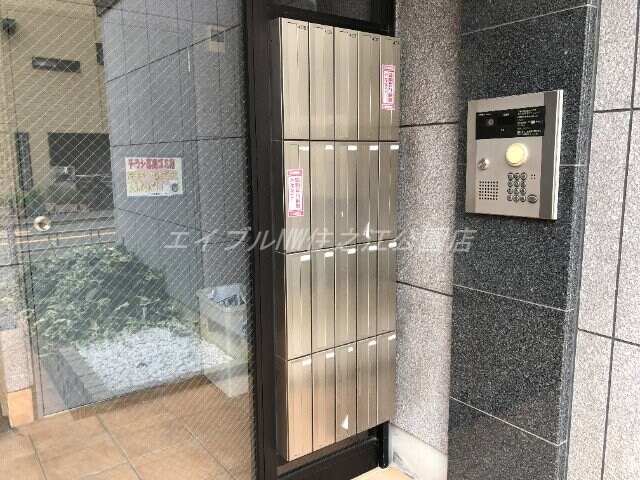  カルチェ　ラタン
