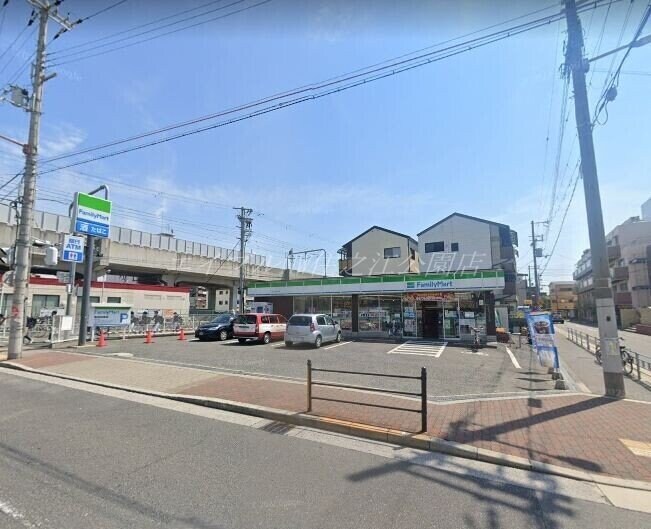 ファミリーマートあびこ駅西店(コンビニ)まで583m テラ山之内Ⅱ