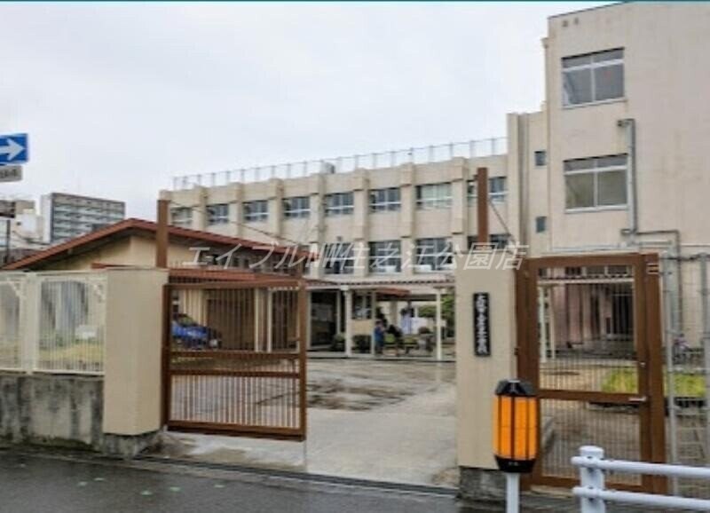 大阪市立岸里小学校(小学校)まで382m オークミマツマンション