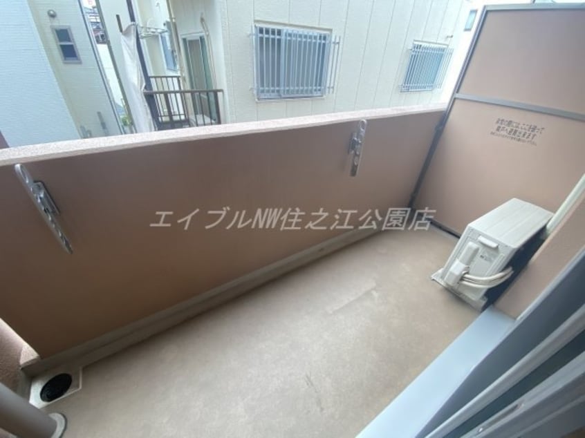  ワイハイツ栄和