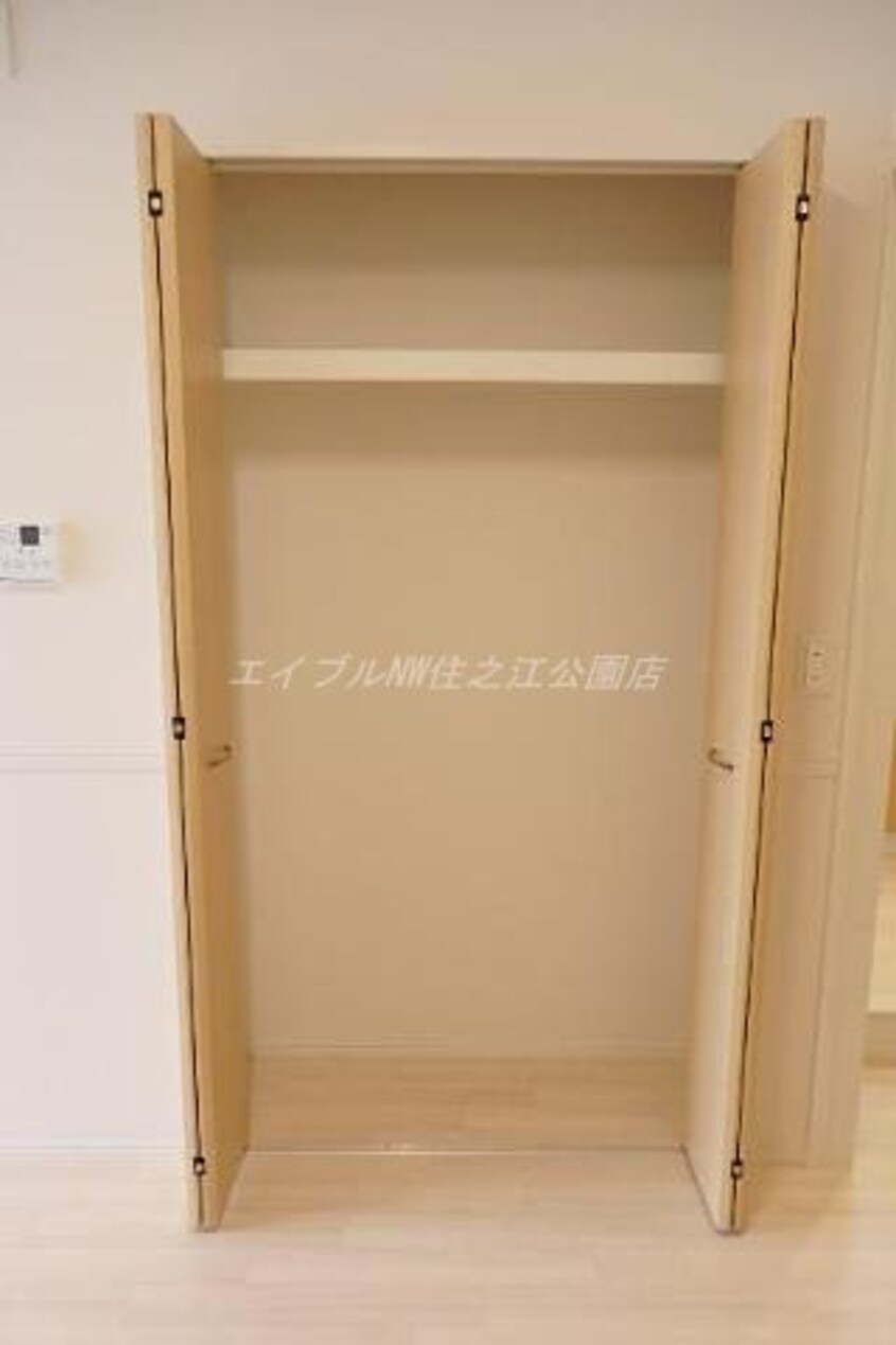 収納 エイチ・ツーオー清水丘