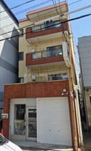 ワイエスハイツの外観