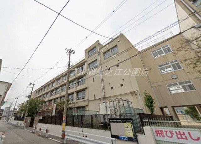 大阪市立南津守小学校(小学校)まで352m リアライズ玉出