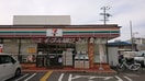 セブンイレブン堺向陵中町５丁店(コンビニ)まで124m アヴァンティ三国ヶ丘