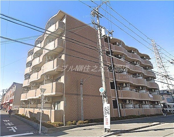 外観 ラフィーネ北島