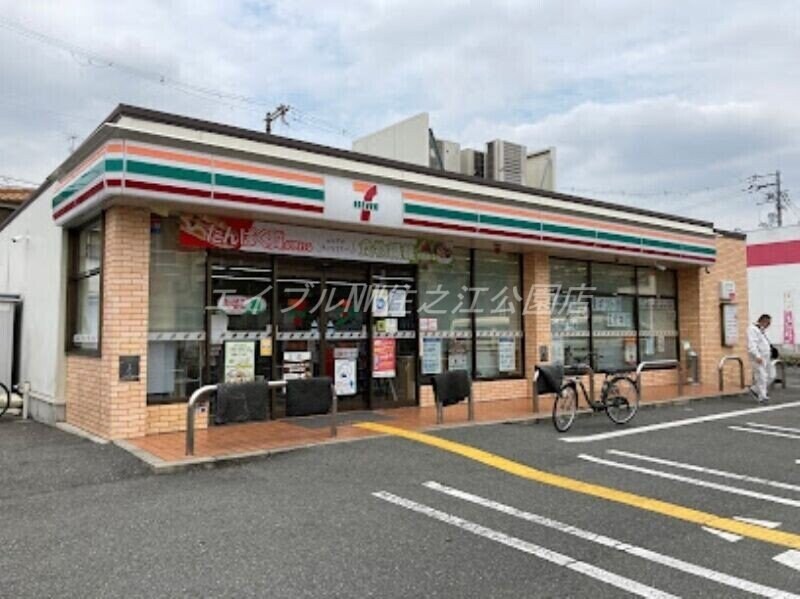 セブンイレブン大阪住吉1丁目店(コンビニ)まで586m アーバンコート住吉