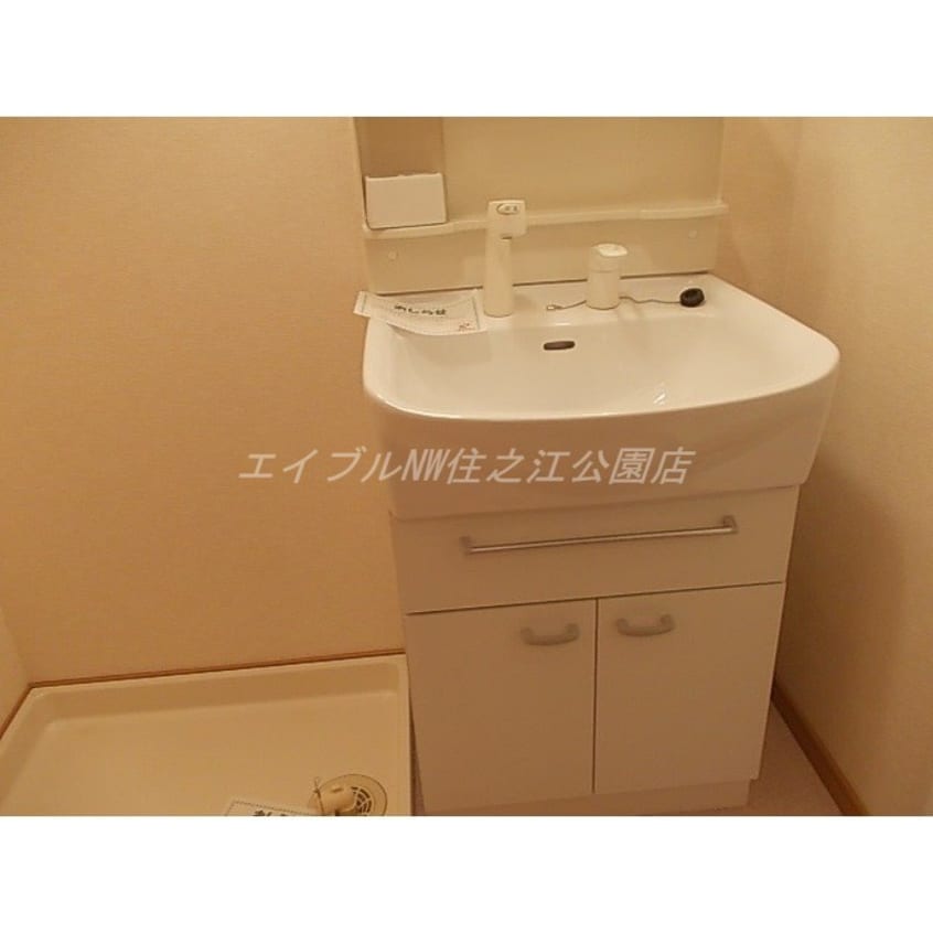  フロールマリポッサ