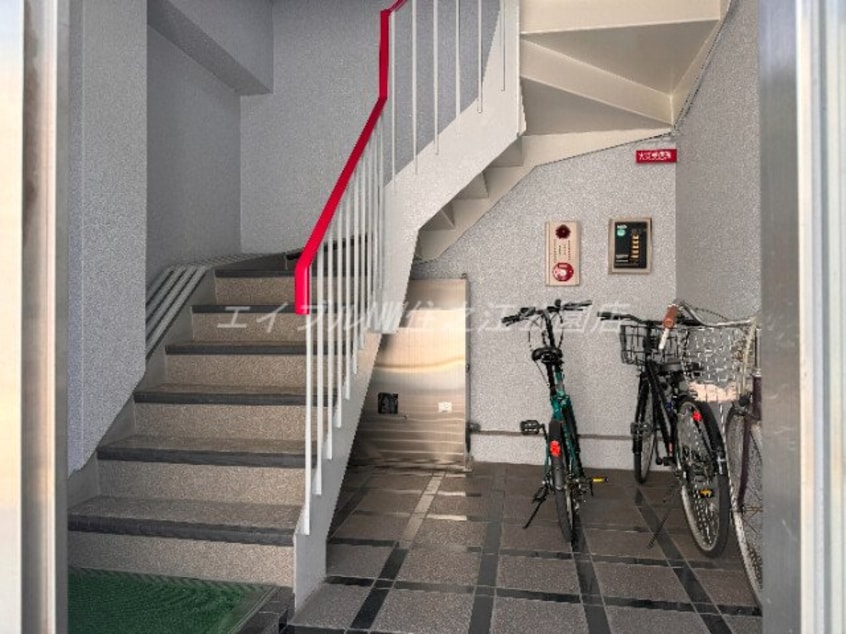  ハピネス　南館