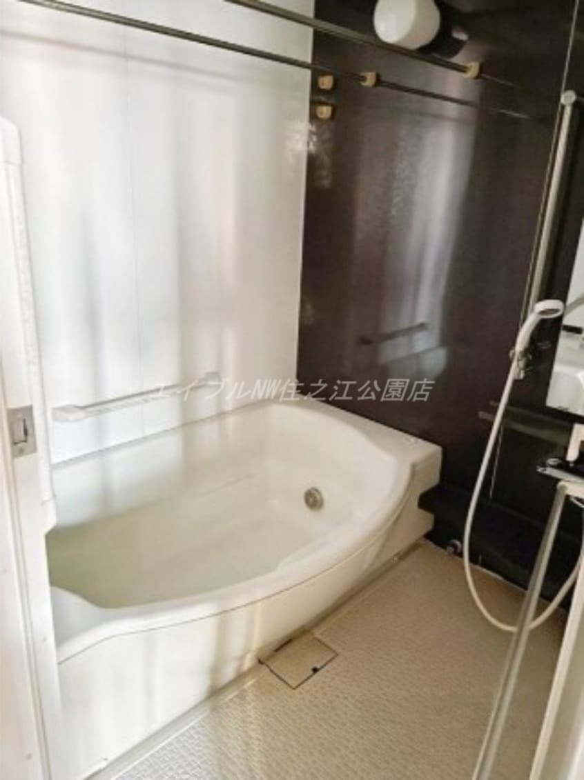  リバーガーデンコスモスクエア