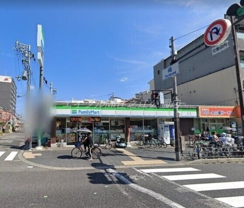 ファミリーマート花園南二丁目店(コンビニ)まで489m エクセルライフ