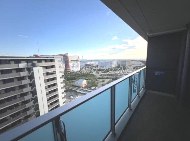  大阪ベイレジデンス（リブリーコート）