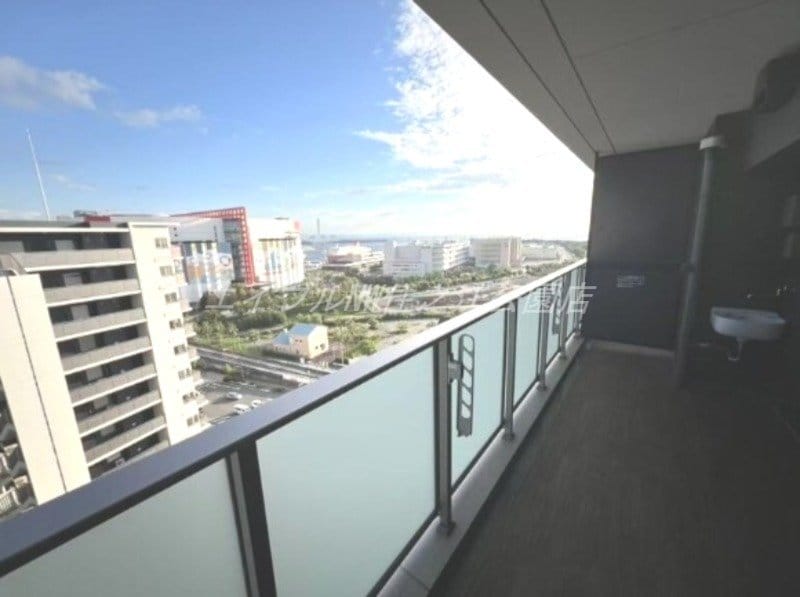  大阪ベイレジデンス（リブリーコート）