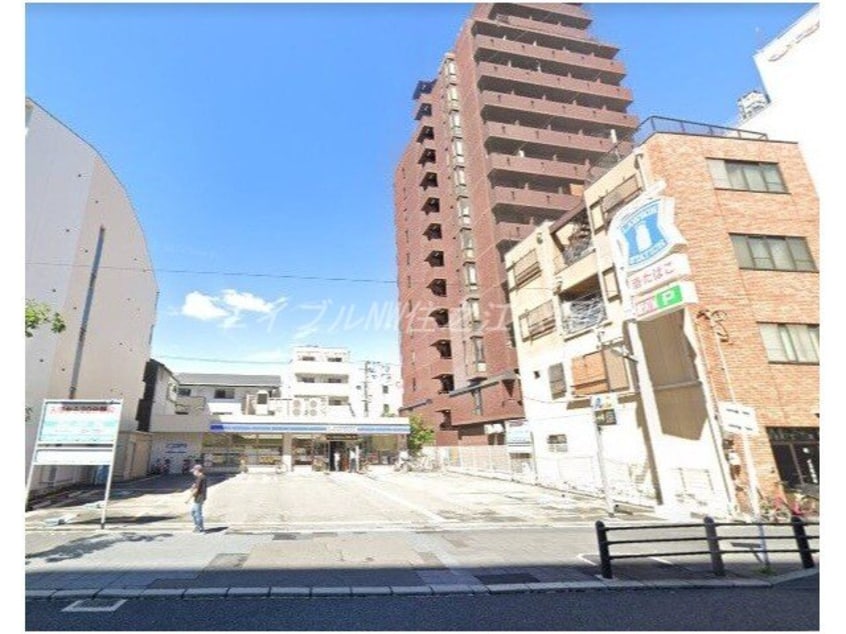 ローソン鶴見橋一丁目店(コンビニ)まで437m 土井マンション