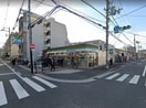 ファミリーマート住之江公園駅西店(コンビニ)まで486m ふぁみーゆ住之江
