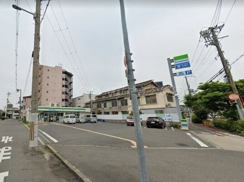 ファミリーマート聖天下二丁目店(コンビニ)まで470m コーポ細川