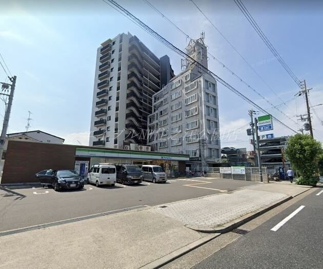 ファミリーマート阿倍野元町店(コンビニ)まで2439m I.Residence天王寺