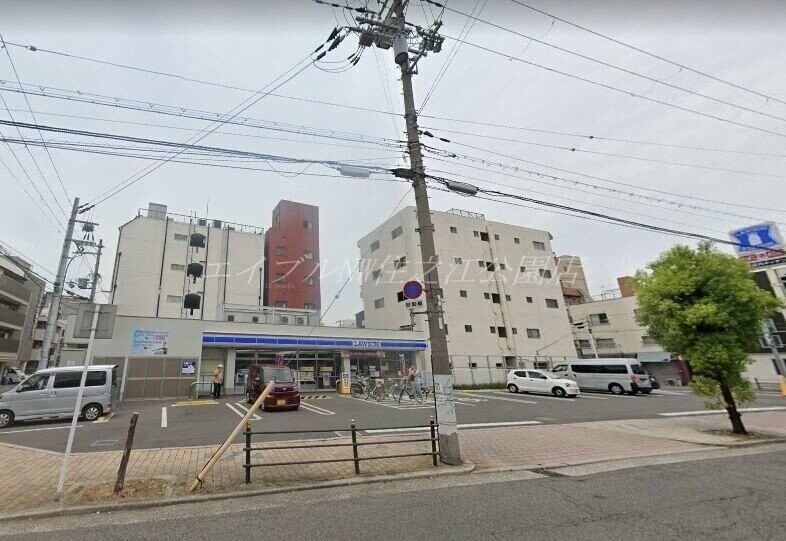 ローソン天神ノ森店(コンビニ)まで353m ルミエール帝塚山西