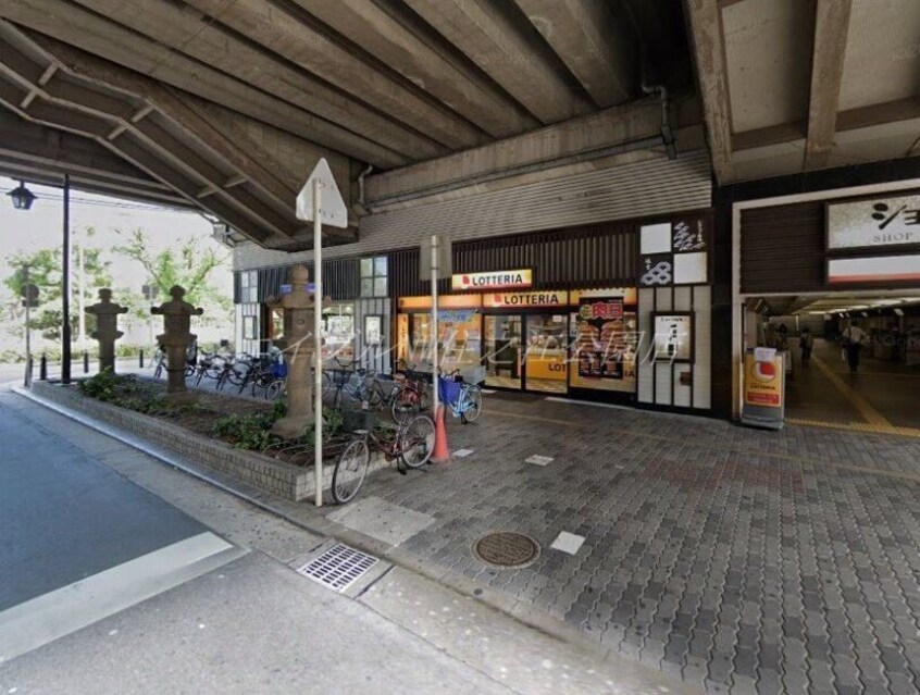 ロッテリアショップ南海住吉店(その他飲食（ファミレスなど）)まで648m 第一ハイツ