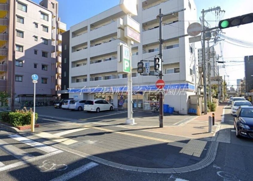 ローソン西住之江1丁目店(コンビニ)まで398m AVENIR住之江