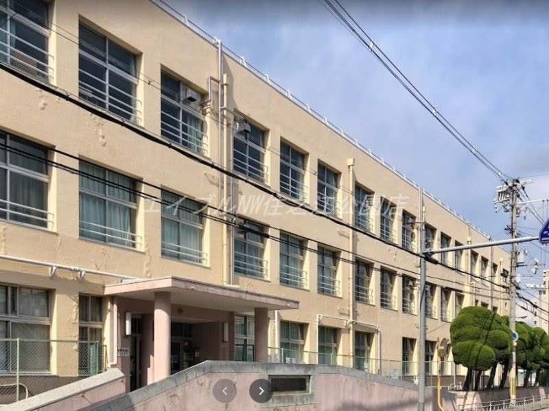 大阪市立敷津浦小学校(小学校)まで625m キャピタル住之江公園