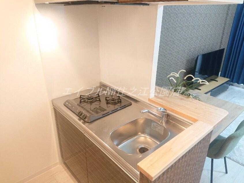 モデルルーム（反転）の為、記載の無い家具家電は付属しません。 Luxe住吉公園