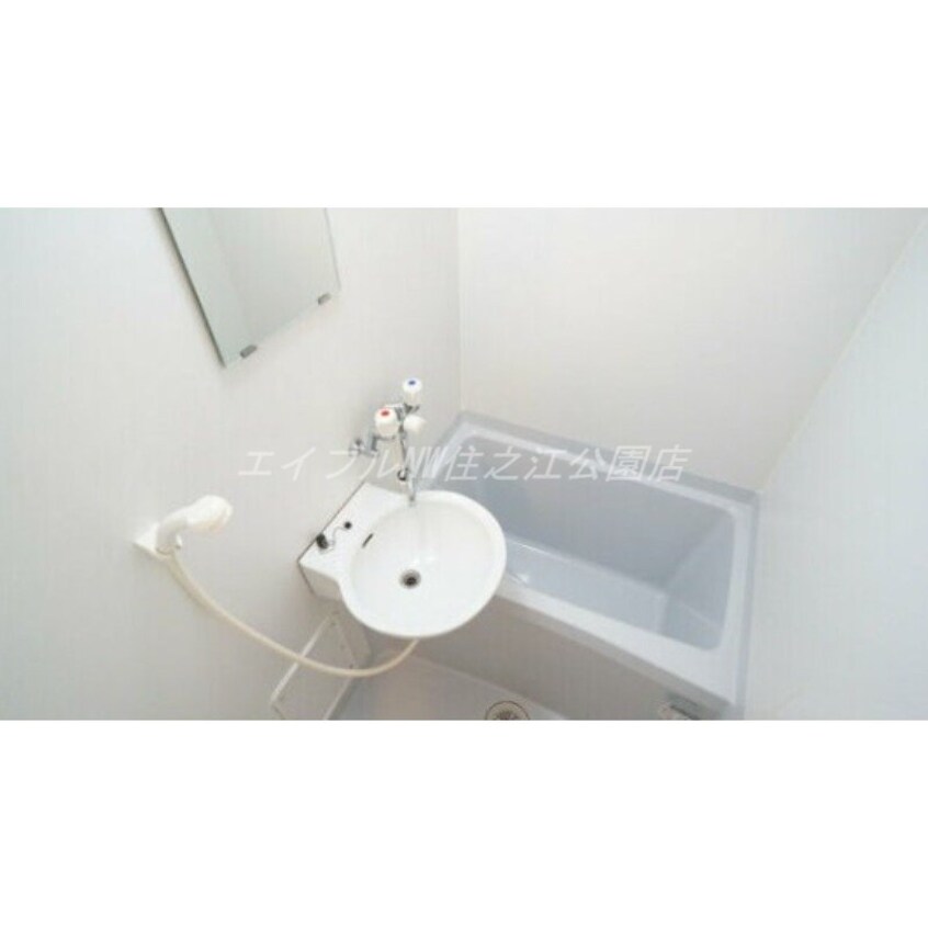  レオパレスシャーマー御崎