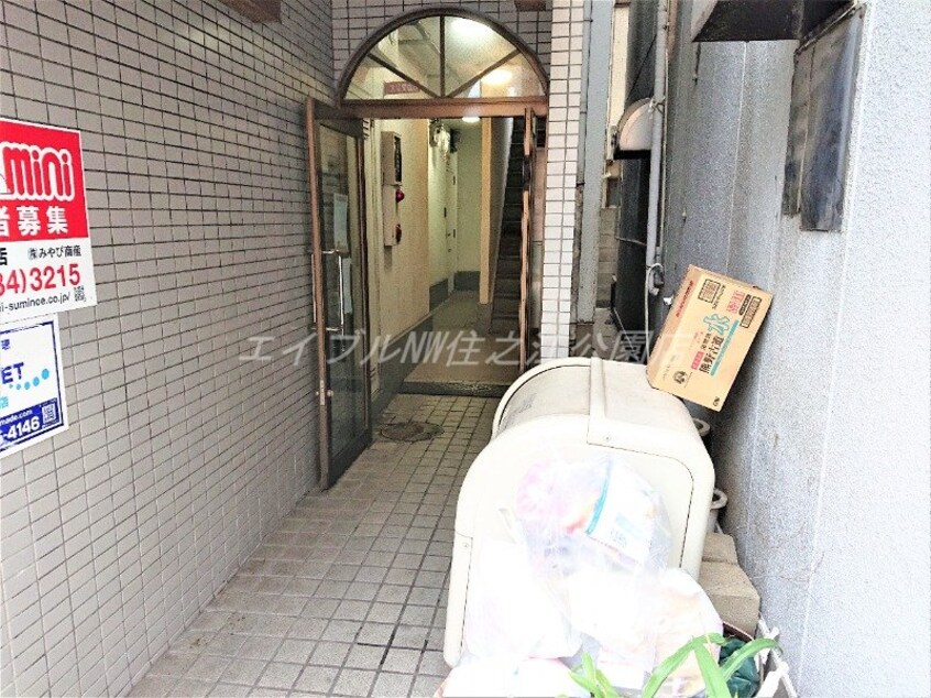  アパートメント住之江