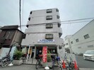 スカイハイツ中加賀屋の外観