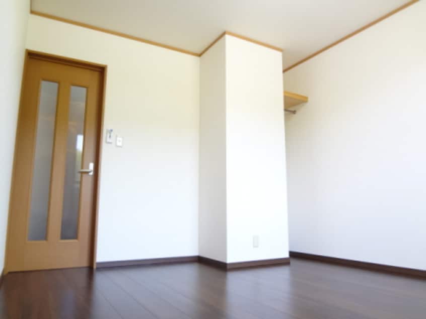  山東アパート１