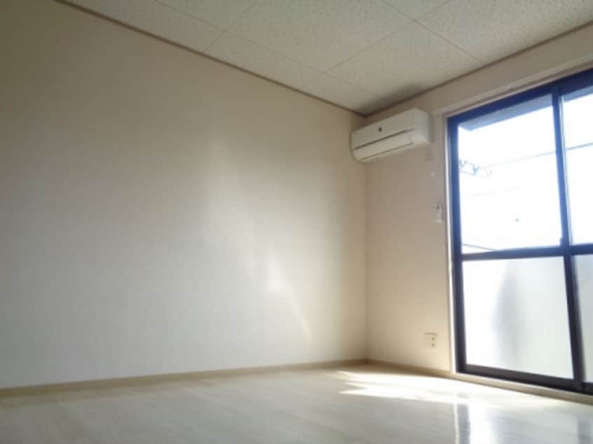  エストヴィラージュⅡ