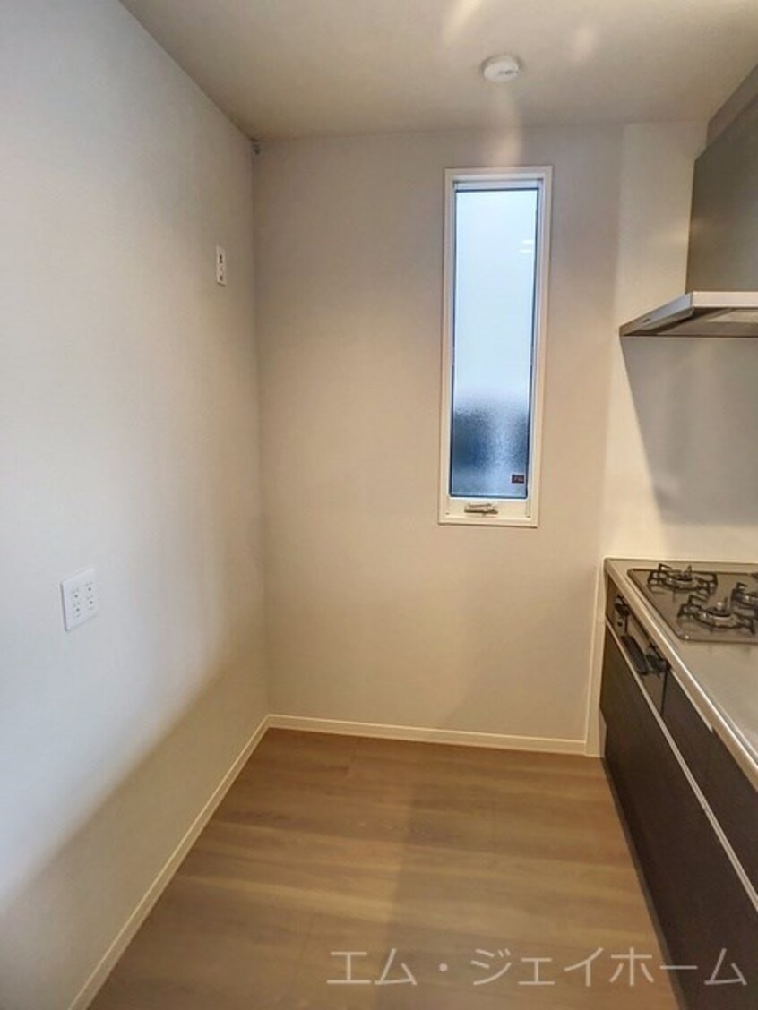  シャーメゾン　宇賀野